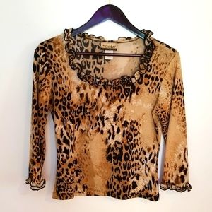 LIKE NEW Animal print top scoop neck with ruffle silky small